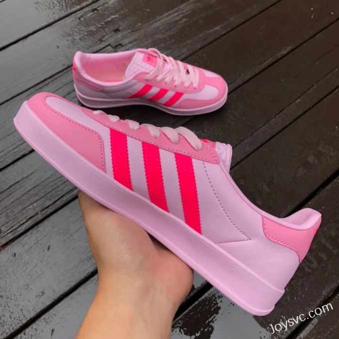 GUCCI x Adidas Originals Gazelle Low-Top Sneakers in Pink