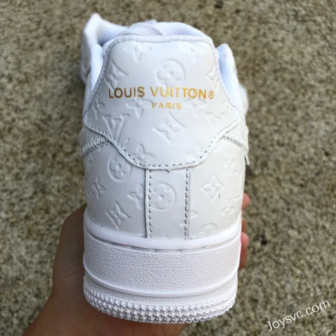 Louis Vuitton x Nike Air Force 1 x Off-White 1A9V