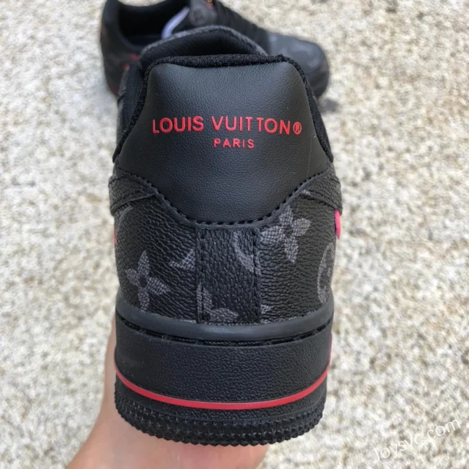 Louis Vuitton x Nike Air Force 1 x Off-White 1A9V