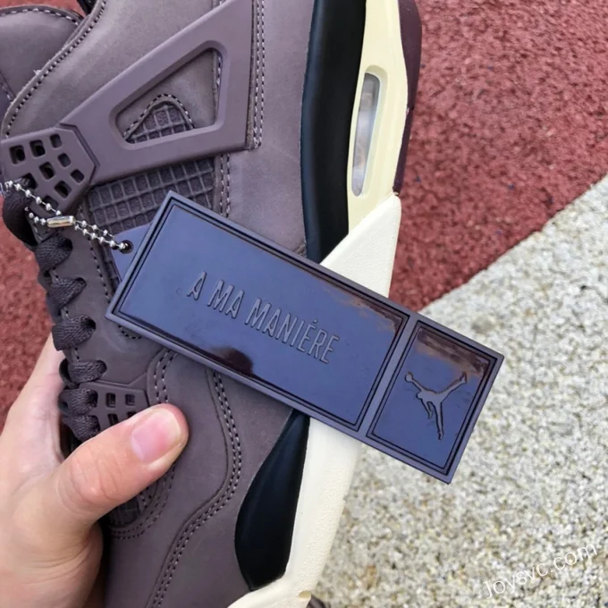 A Ma Maniere x Air Jordan 4 DV6773-220 Violet