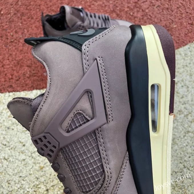 A Ma Maniere x Air Jordan 4 DV6773-220 Violet