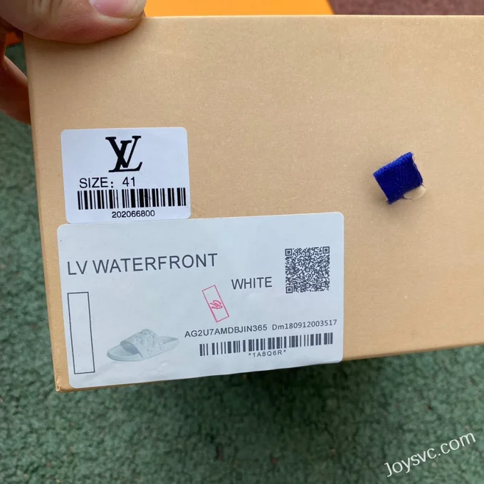 Louis Vuitton WATERFRONT White Slides