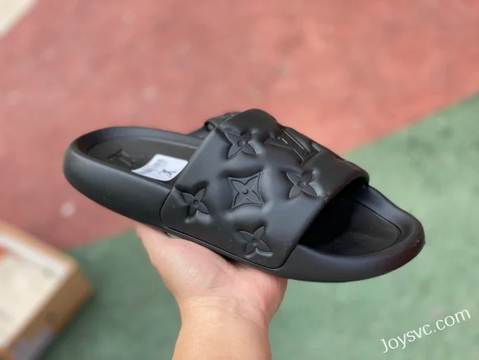 Louis Vuitton WATERFRONT Black Slides