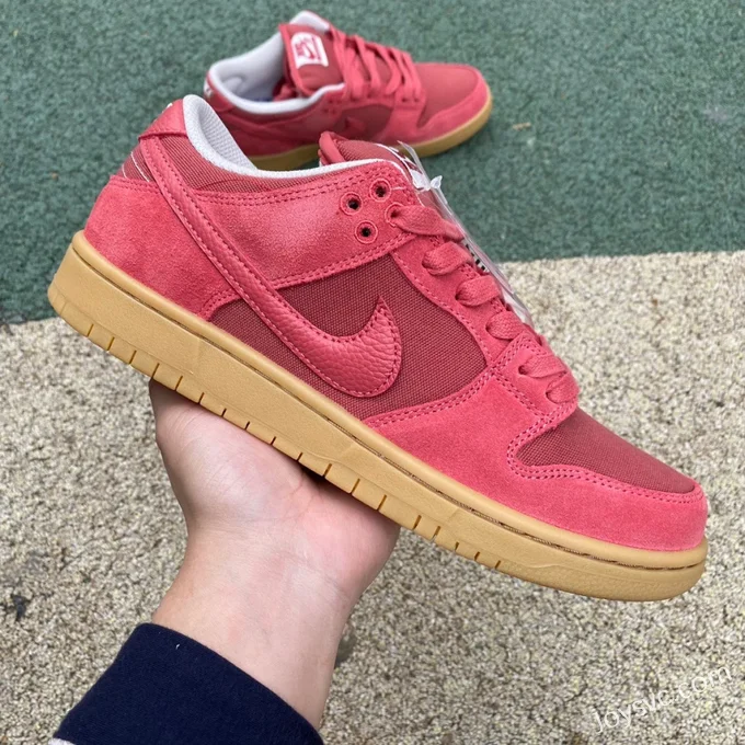 Nike Dunk SB Low Brick Red Gum DV5429-600