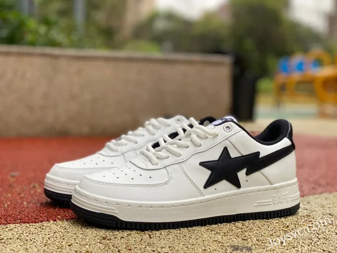 BAPE STA SK8 Low-Top Shoes in White and Black