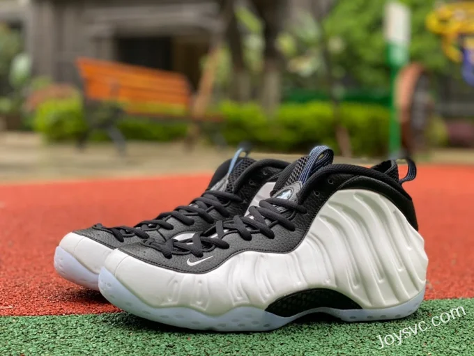 Nike Foamposite One Retro Sneakers in Black & White