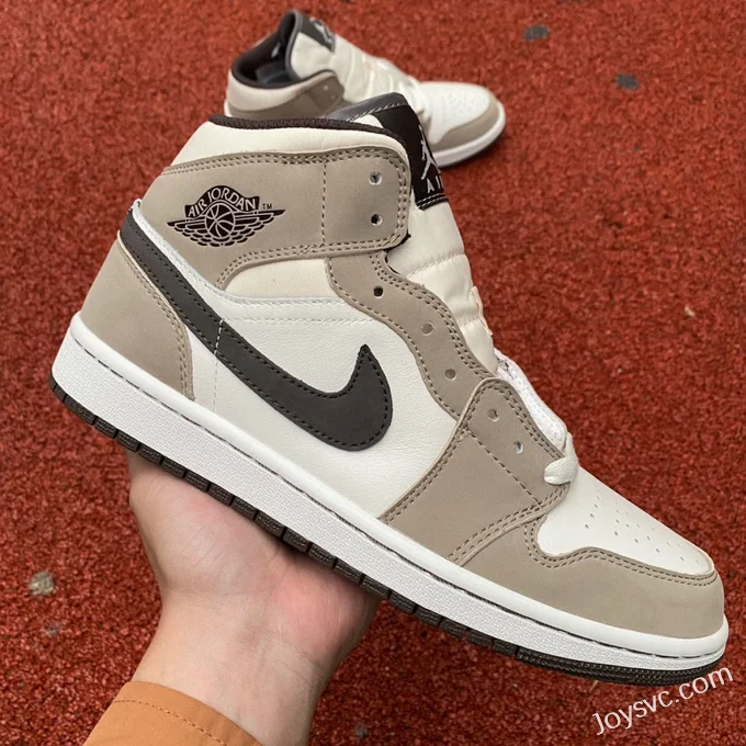 Air Jordan 1 Mid Mocha 554766-003