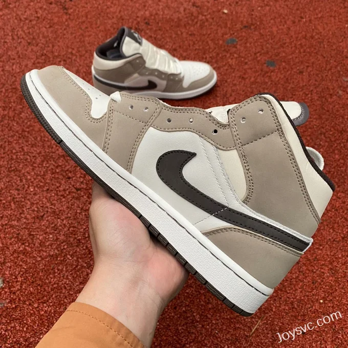 Air Jordan 1 Mid Mocha 554766-003