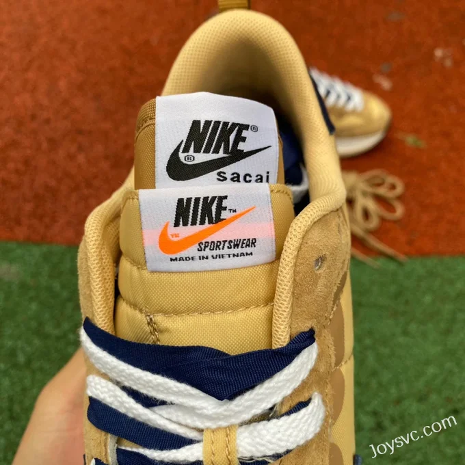 Nike x Sacai Vaporwaffle Khaki DD1875-200