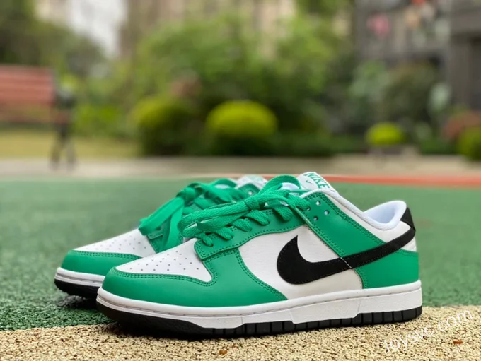 Nike Dunk Low SE Lottery Green White Green FN3612-300