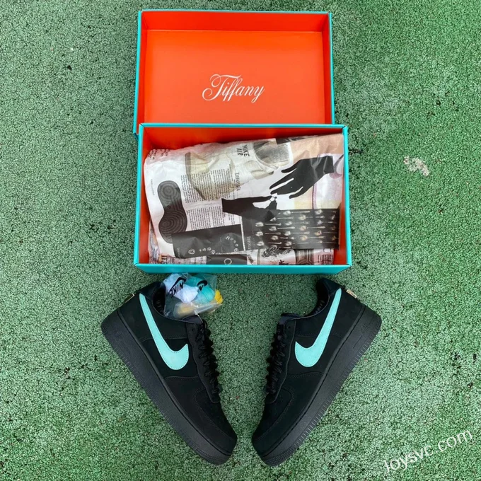 Tiffany & Co. x Nike Air Force 1 Low Black Green DZ1382