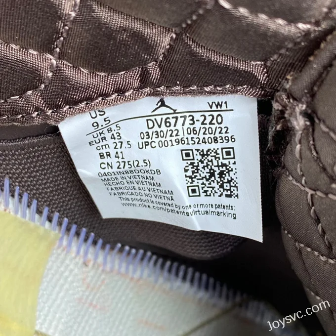 A Ma Maniere x Air Jordan 4 DV6773-220 Burgundy