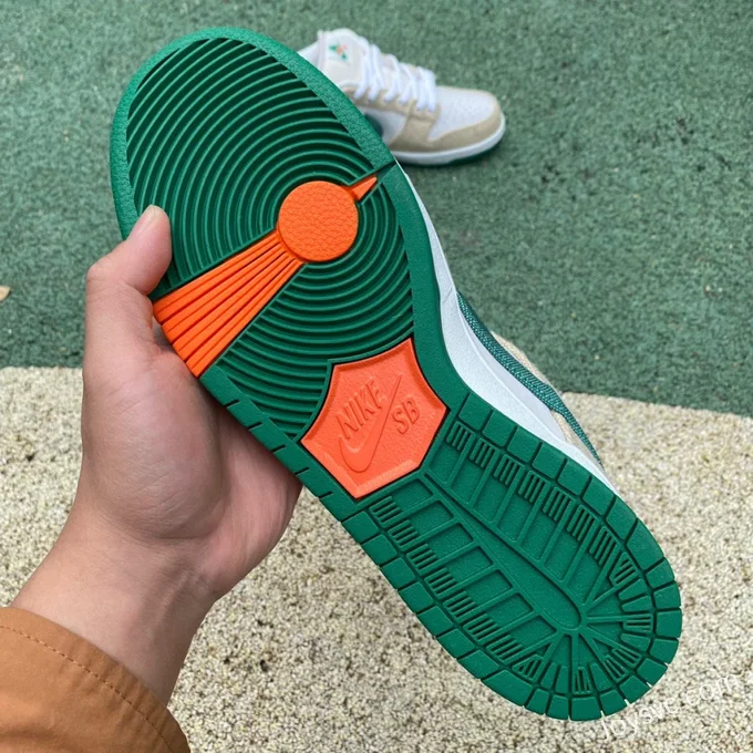 Jarritos x Nike SB Dunk Low Scratch FD0860-001