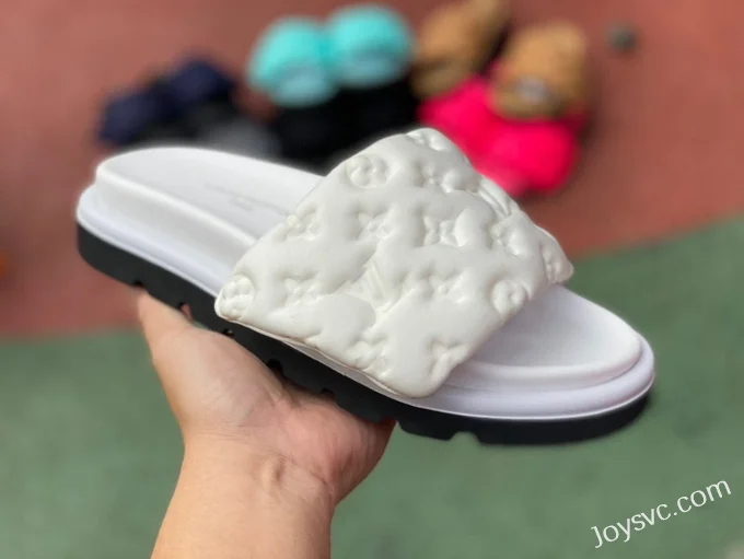 Louis Vuitton Pool Pillow Comfort White Velcro Slides