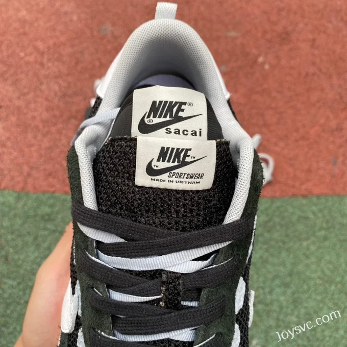 Nike x Sacai Vaporwaffle Black White CV1363-001