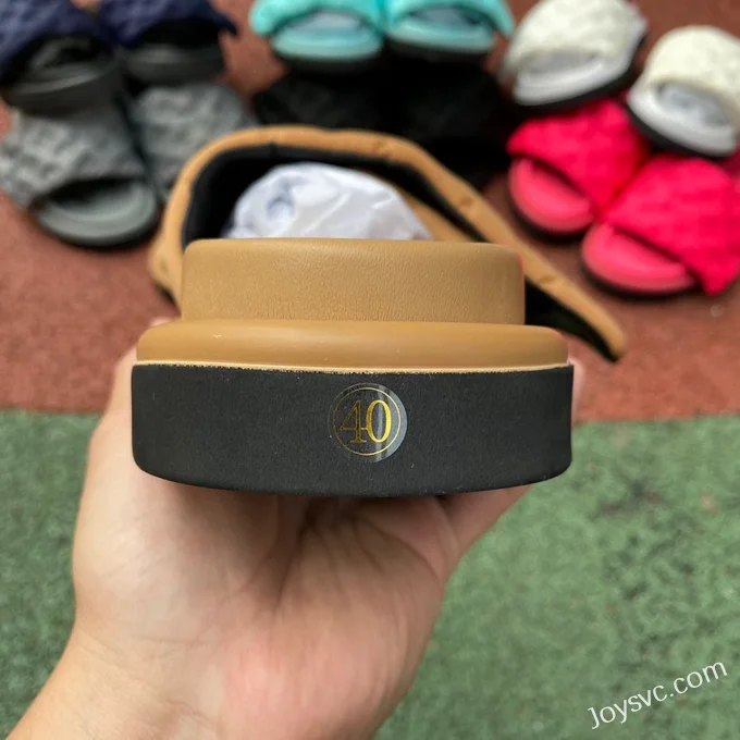 Louis Vuitton Pool Pillow Comfort Brown Velcro Slides