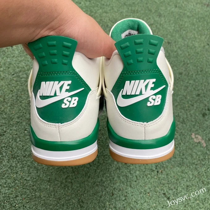 Nike SB x Air Jordan 4 DR5415-103 White Green