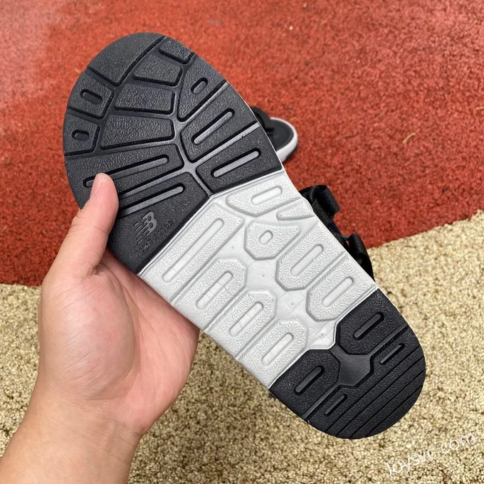 New Balance Caravan Black Grey Sandals