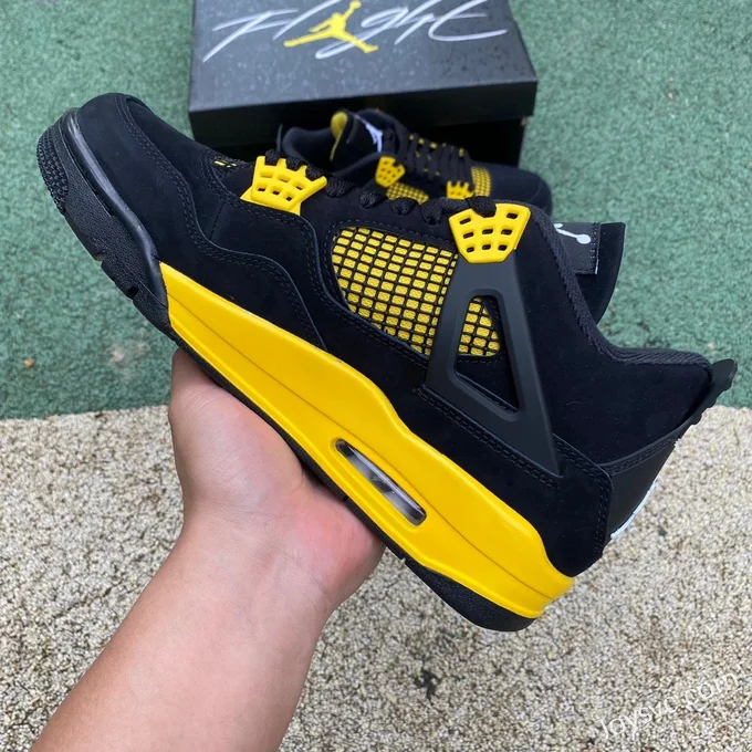 Air Jordan 4 Thunder Mid DH6927-017 Black Yellow