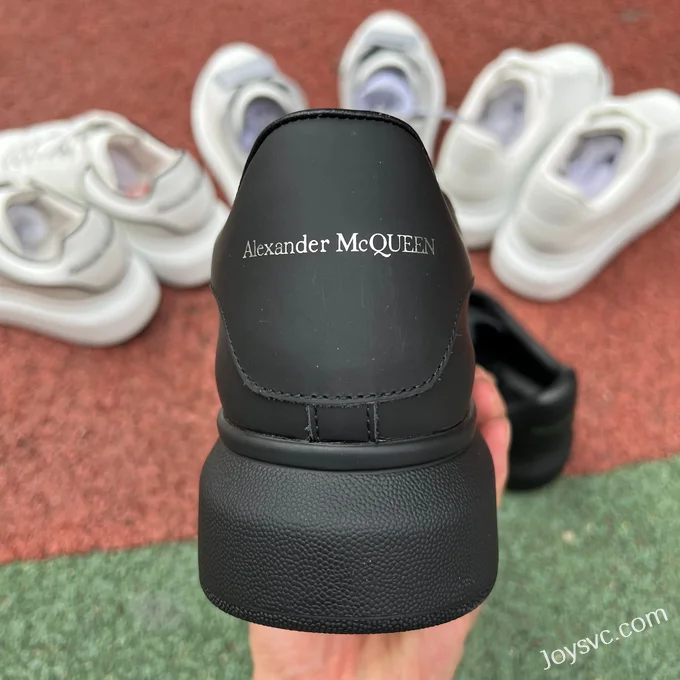 Alexander McQueen Black Mirror Toe Casual Sneakers