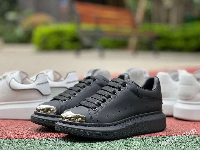 Alexander McQueen Black Mirror Toe Casual Sneakers