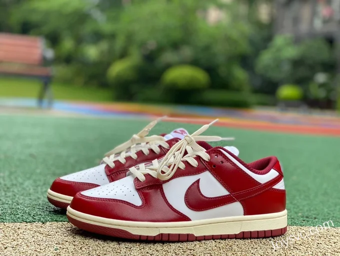 Pure Original Nike Dunk Low Red White Bordeaux Retro Sneakers FJ4555-100