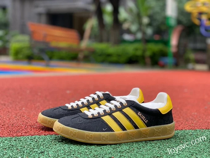 GUCCI x Adidas Originals Canvas Low-Top Lace-Up Sneakers in Black & Yellow