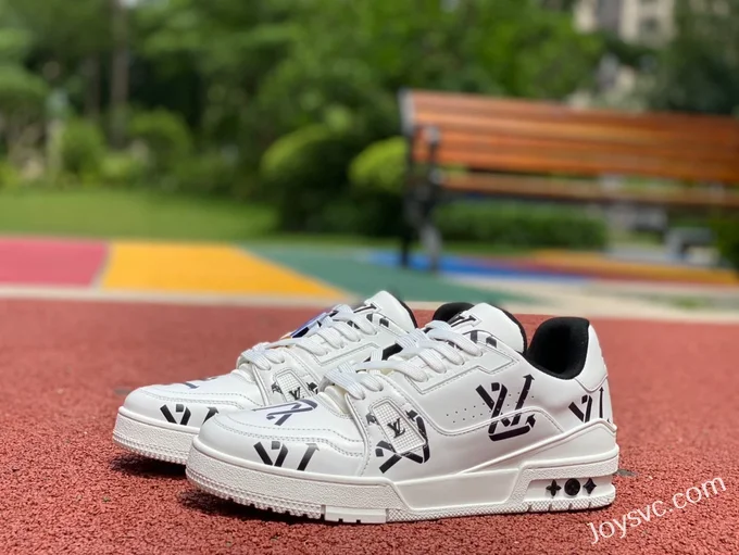 Louis Vuitton Trainer White Print