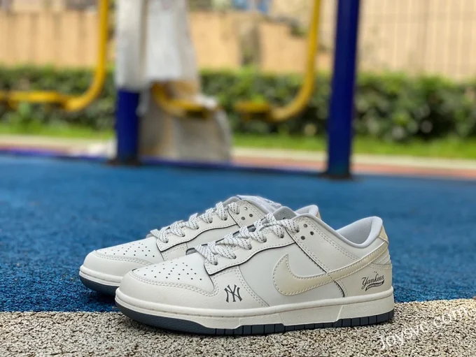 Nike Dunk x MLB New York Yankees Beige FC1688-106