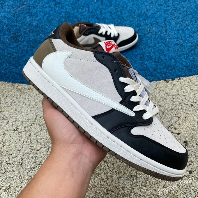 Travis Scott x Air Jordan 1 Low DM7866-902 Black Grey Brown Reverse Swoosh