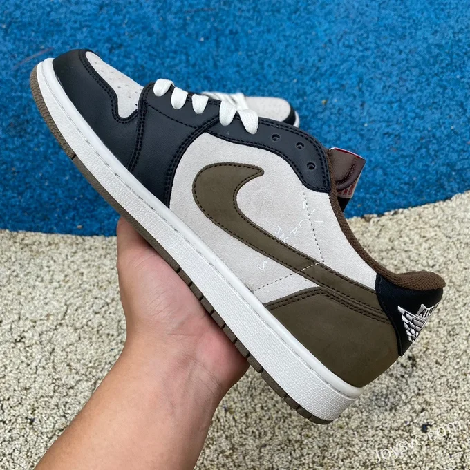 Travis Scott x Air Jordan 1 Low DM7866-902 Black Grey Brown Reverse Swoosh