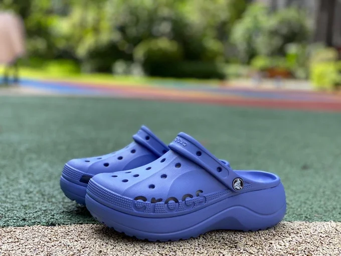 Crocs Classic Clog Sandals in Blue