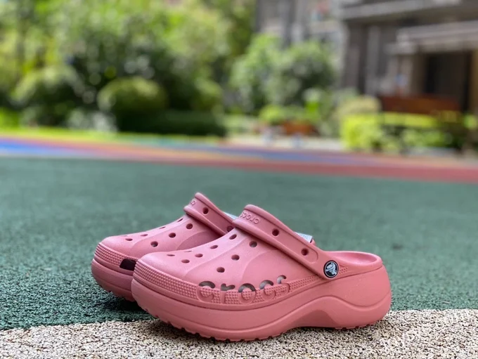 Crocs Bava Platform Clog Sandals in Pink