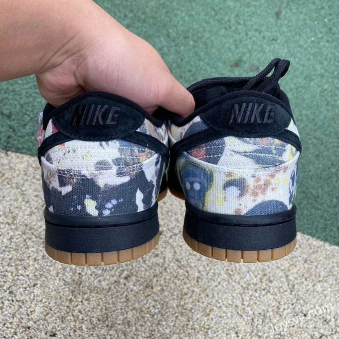 Supreme x Nike SB Dunk Low Rammellzee FD8778-001