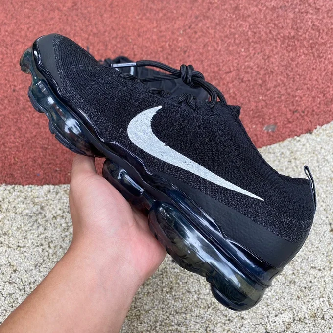 Nike Air VaporMax 2023 Black Running Shoes DV6840-002