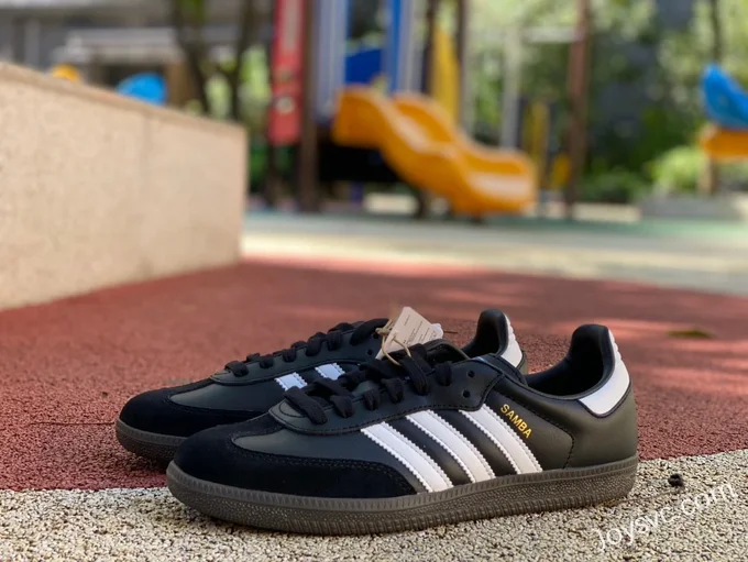 Adidas Samba OG Black Retro Sneakers B75806