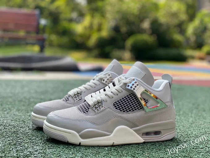 Air Jordan 4 WMNS Frozen Moments AQ9129-001