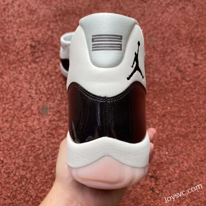 Air Jordan 11 