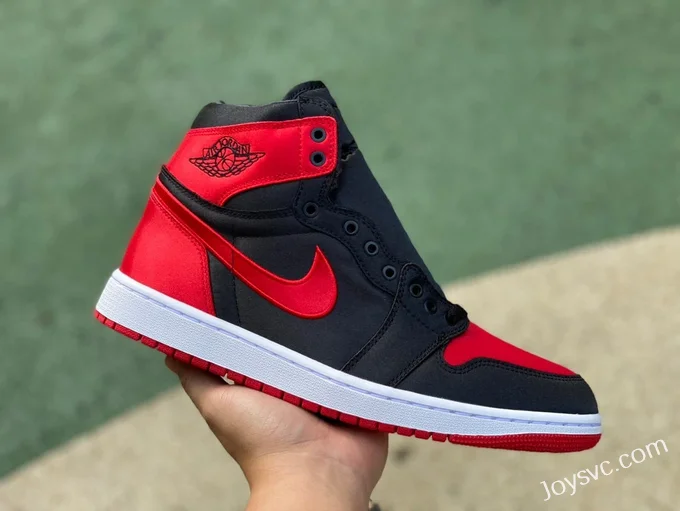 Air Jordan 1 High FD4810-061 Satin Bred Retro