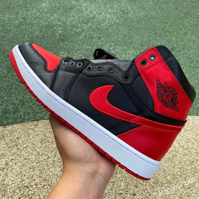 Air Jordan 1 High FD4810-061 Satin Bred Retro