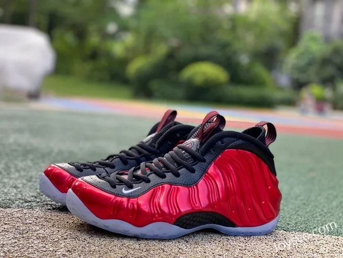 Nike Foamposite One Sneakers in Metallic Red