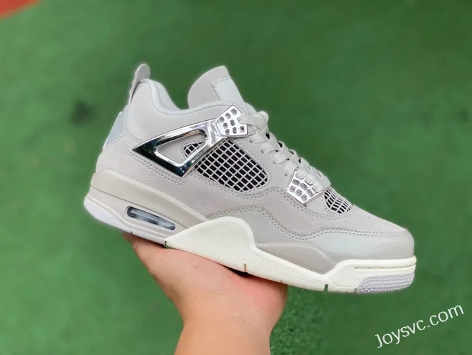 Air Jordan 4 WMNS Frozen Moments AQ9129-001