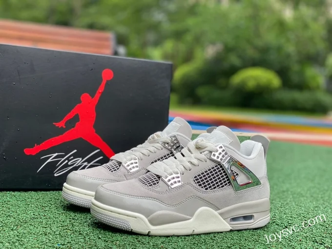 Air Jordan 4 WMNS Frozen Moments AQ9129-001