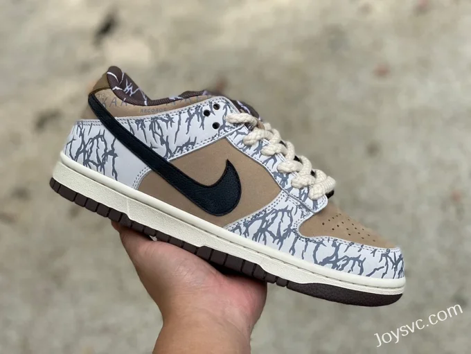 Travis Scott x Nike SB Dunk Low Paisley CT5053-010