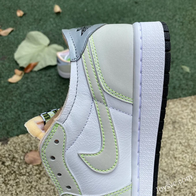 Air Jordan 1 Low OG DM7837-103 Ghost Green Retro