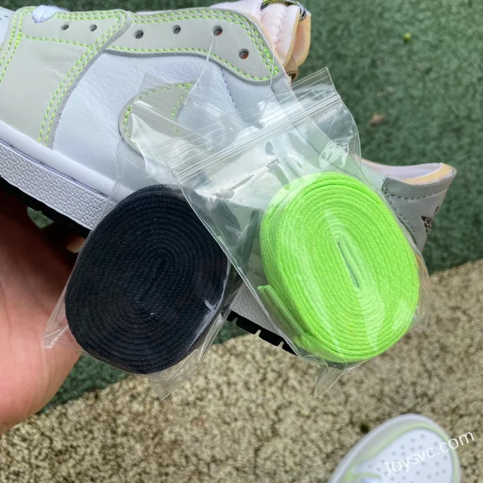 Air Jordan 1 Low OG DM7837-103 Ghost Green Retro