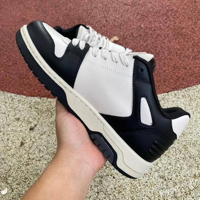 OFF-WHITE Black White Leather Sneakers