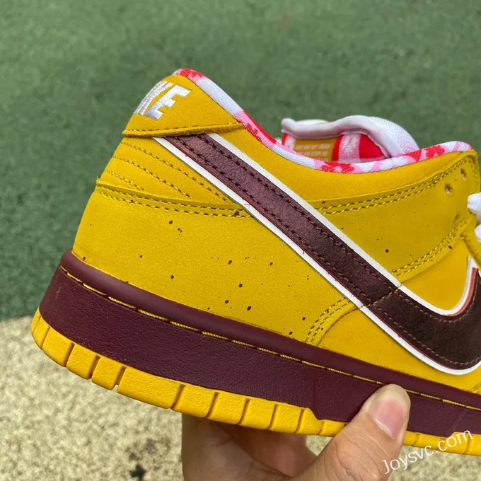 Nike SB Dunk Low Yellow Lobster 313170 137566