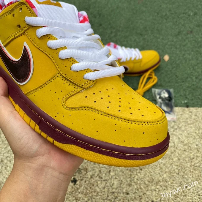 Nike SB Dunk Low Yellow Lobster 313170 137566