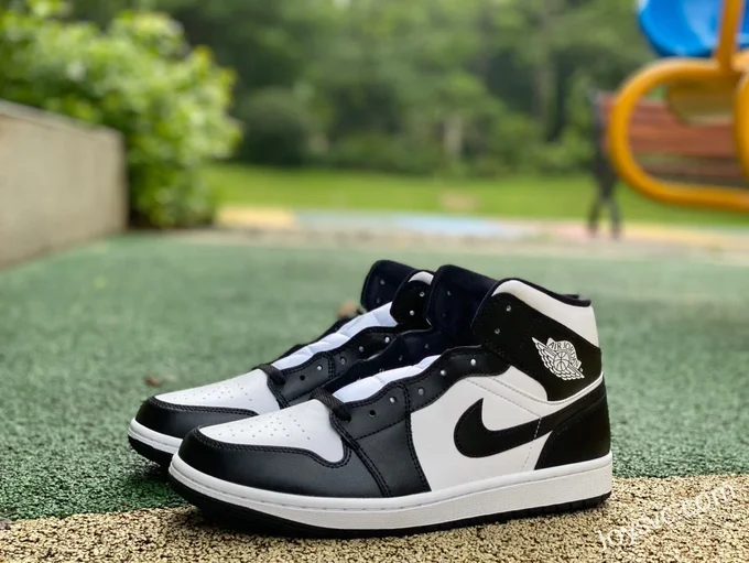 Air Jordan 1 Mid Black White DV0991-101